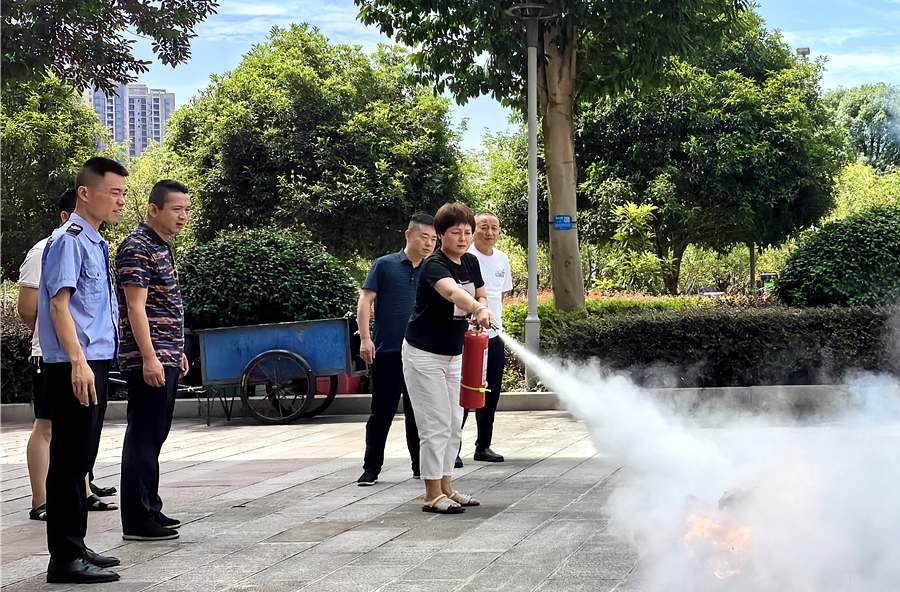 消防演練始于“心”，防患未“燃”強(qiáng)意識(shí)——桃源縣城市建設(shè)投資開發(fā)有限公司開展消防培訓(xùn)活動(dòng)