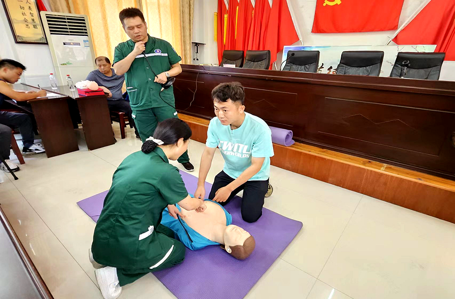 潯陽街道開展“第一目擊者”急救知識培訓(xùn) 讓“敢救”變“會救”