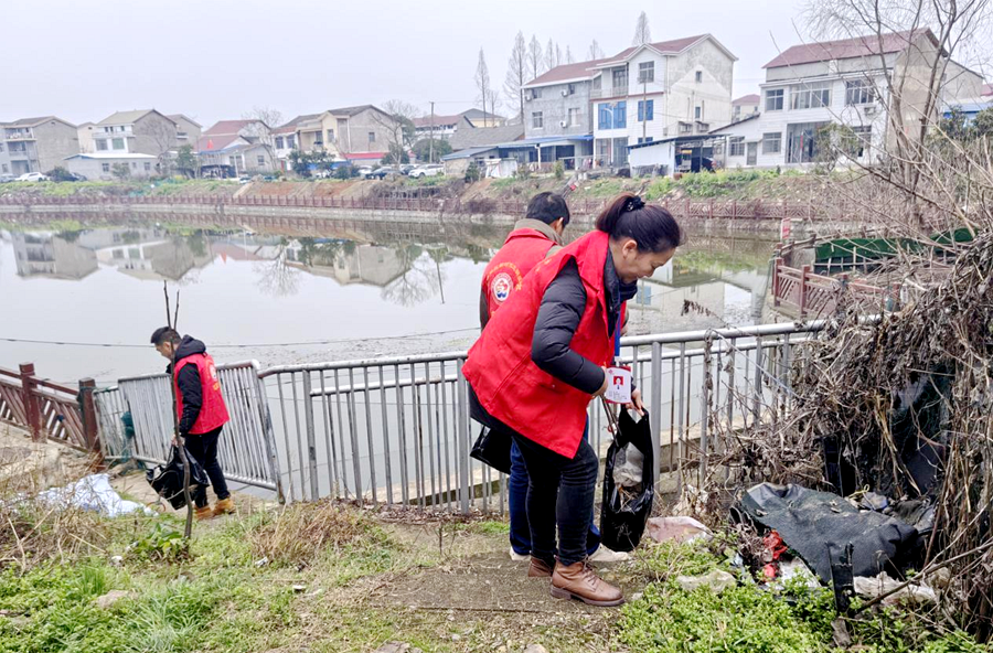 漳江街道：清垃圾净环境，秀美桃源在心中