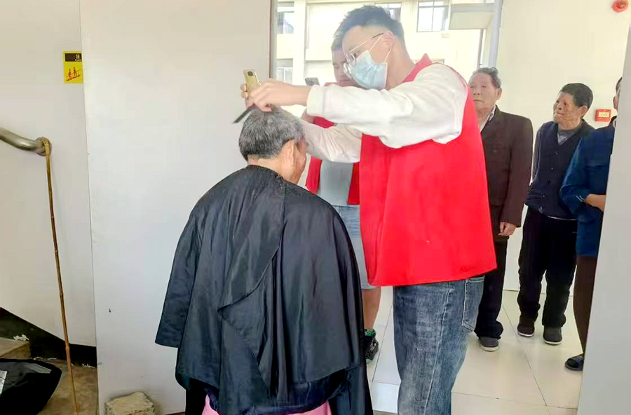 漆河镇：党组织携手志愿者发型师，为敬老院老人送去温暖“头”等大事