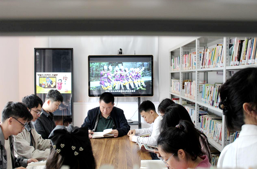 牛车河镇：感受知识力量  点亮文明之光