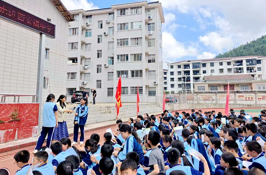 共筑青春防护墙！桃源县多部门走进 西安镇中学开展防性侵宣讲