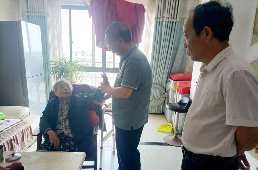 漳江街道：上门评残暖人心 便民服务显担当​