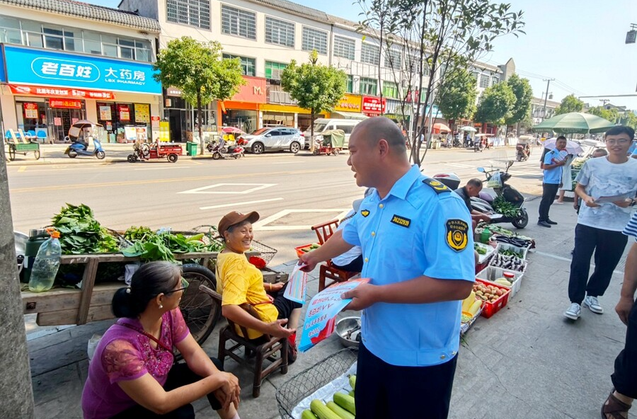 茶庵鋪鎮(zhèn)：安全宣傳走街進(jìn)校 筑牢安全防線