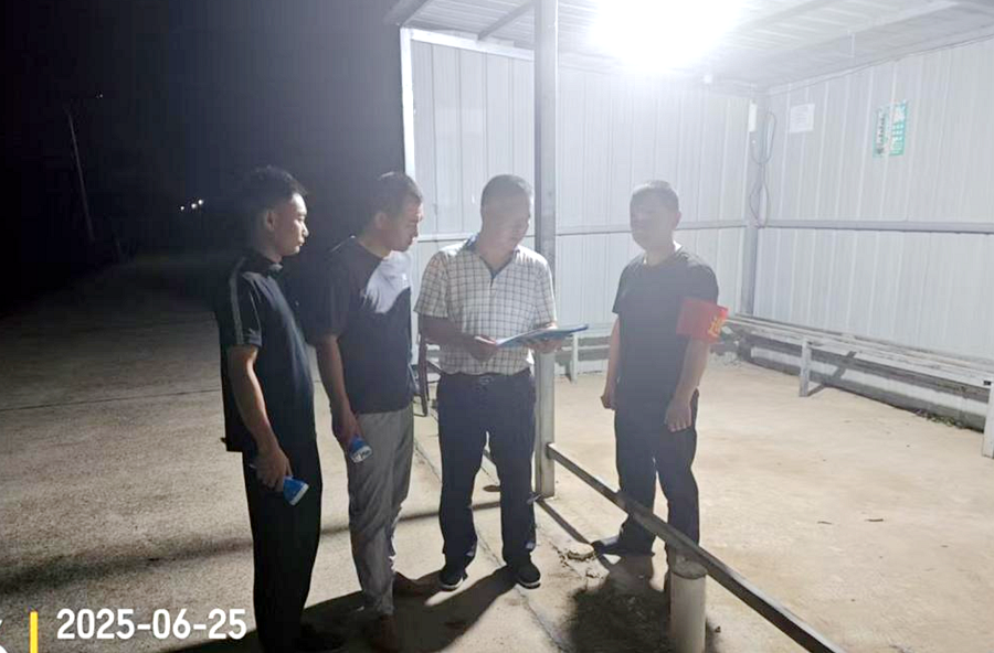 漳江街道：以迅应“汛”显担当 奋战一线护安澜