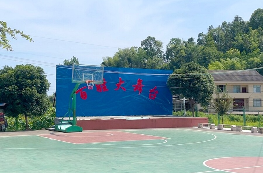 夷望溪镇：一座灯光篮球场激活乡村文体生活新气象