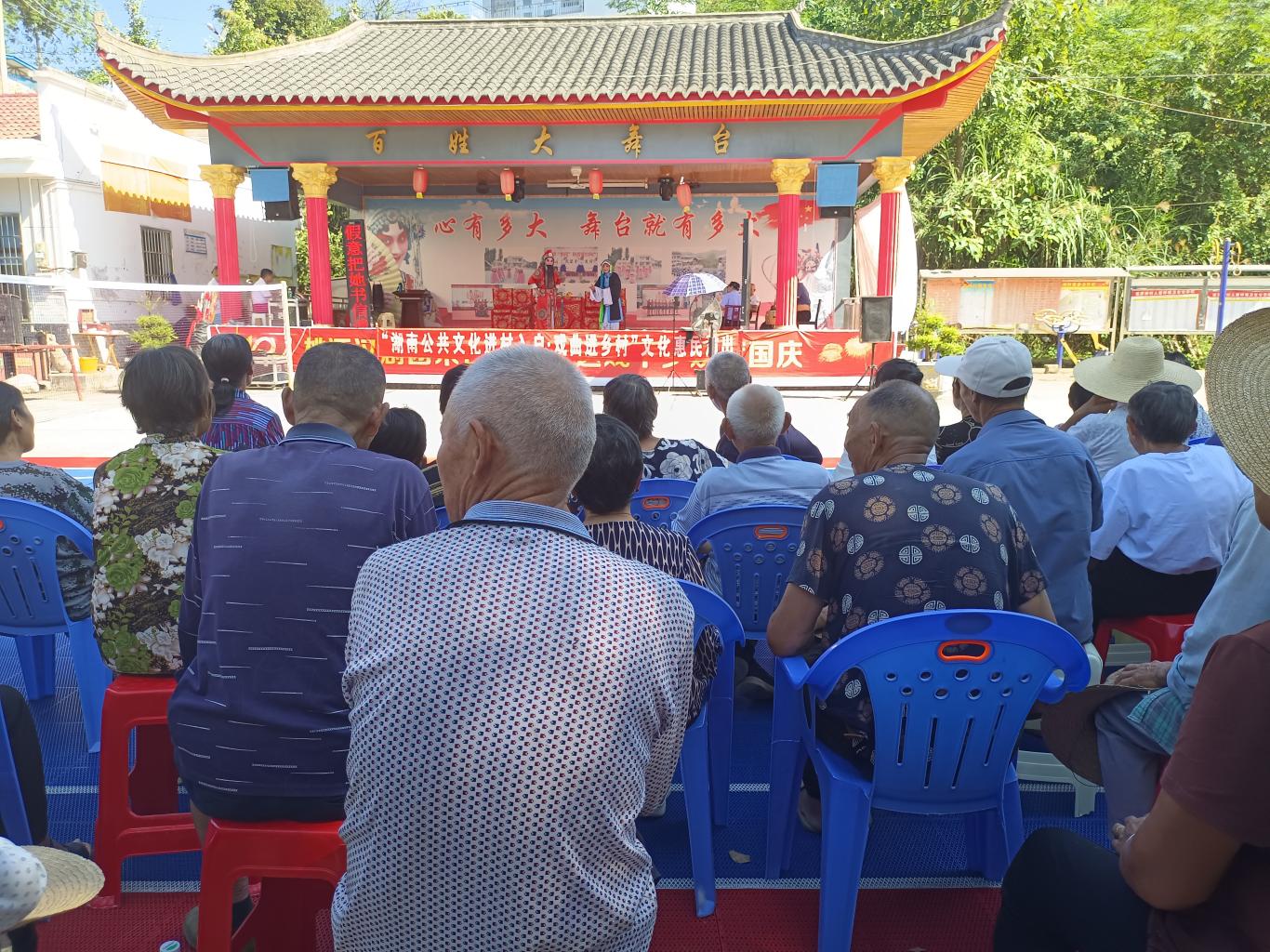 鄉(xiāng)土戲魂的三重奏 楊萬勝與九溪民間藝術(shù)的生命年輪