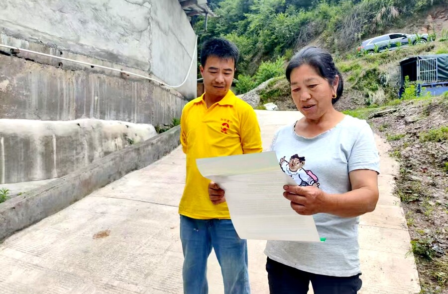 西安镇：畜禽养殖抓日常 生态保护挂心上