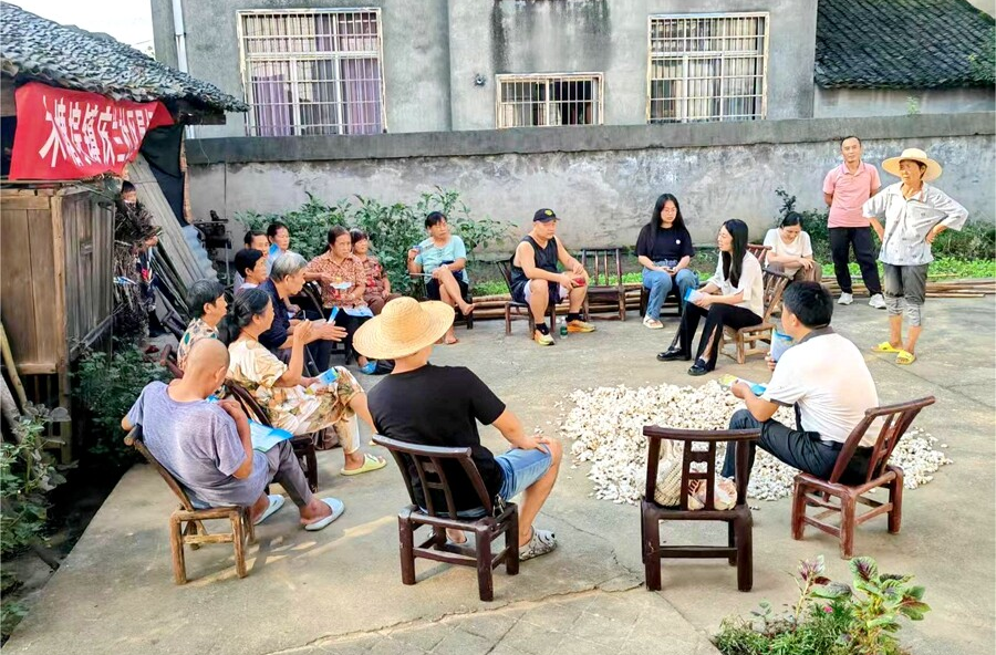 木塘垸镇：秸秆禁限烧出实招 生态防线再加固