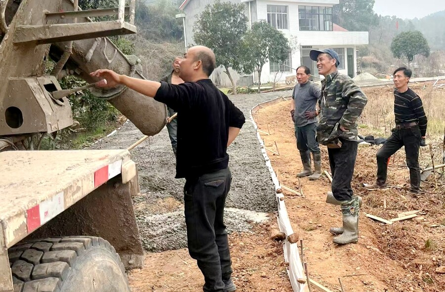 剪市镇：办好交通“小事” 做实民生“大事”