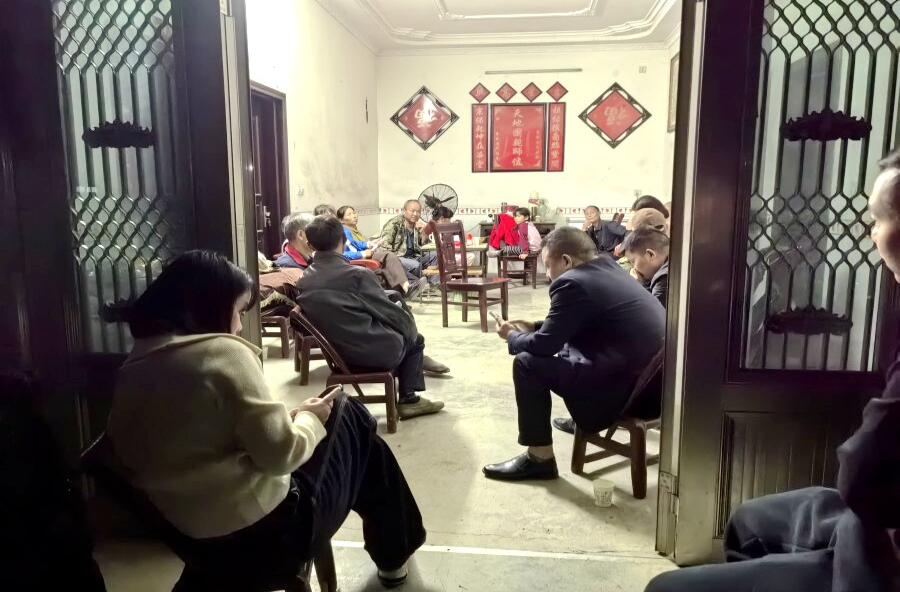 理公港镇：屋场宣讲“零距离” 医保政策入民心