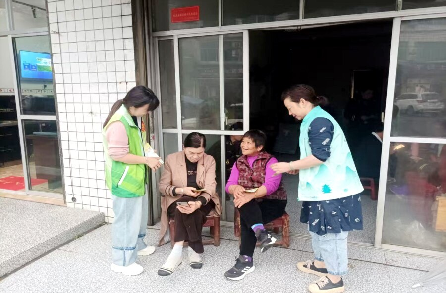 理公港镇：“扫黄打非”在行动 文明新风入人心