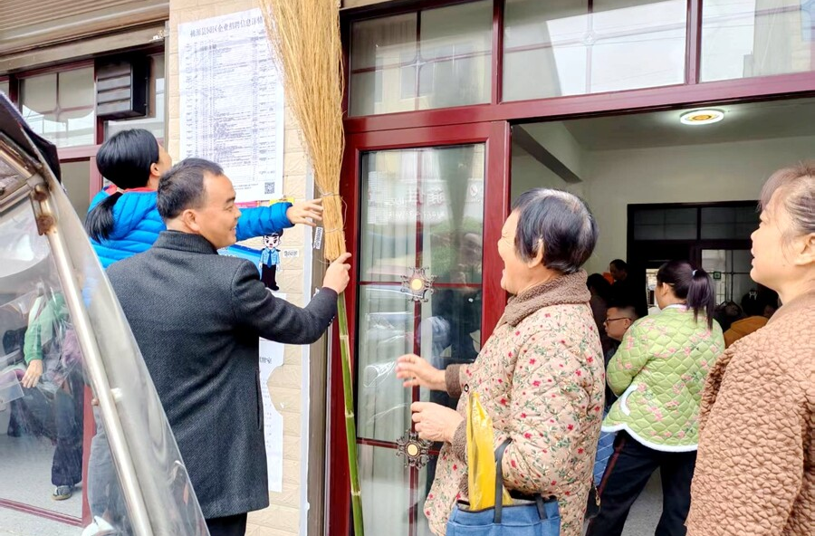 架桥镇：招聘宣传到村 助力群众就业