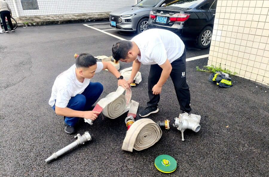 剪市镇：厉兵秣马备比武 消防训练砺尖兵