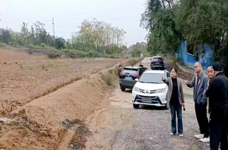 架桥镇开展闭坑矿山闭坑前巡查检查工作