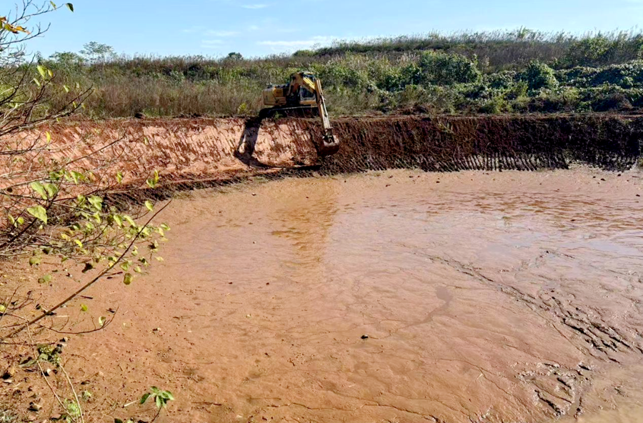 漆河镇曙光村——整修老堰塘 解了灌溉愁