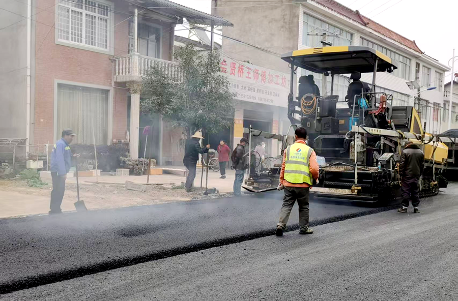 道路焕新颜 出行更安心——黄石镇集镇主干道提质改造工程火热进行中
