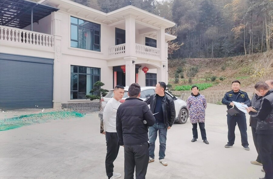 茶庵铺镇多部门联合“上门验房” 筑牢农村自建房安全防线