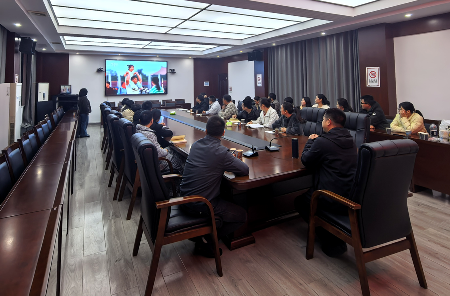 扣好廉洁“第一粒扣子”  走好成长每一步 ——龙潭镇开展2026年首场年轻干部读书会