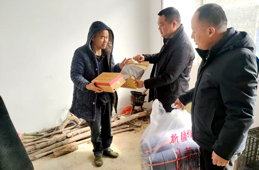 牛车河镇：情系困难群众  守护民生底线