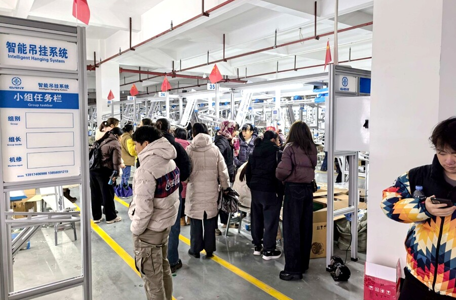 杨溪桥镇：直通车送岗 精准促就业