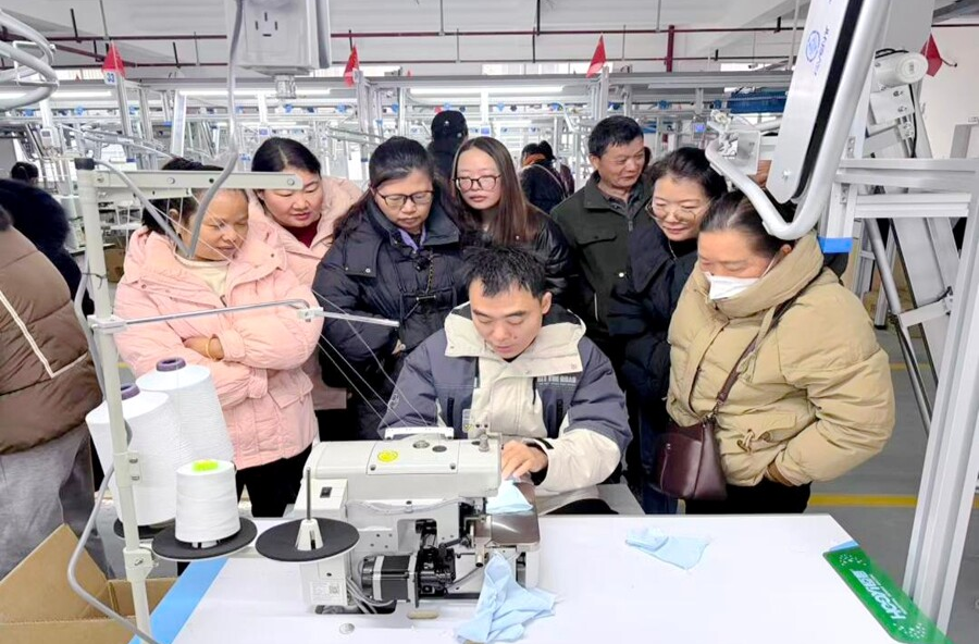 佘家坪镇：“送工入企”搭桥梁，精准服务暖民心