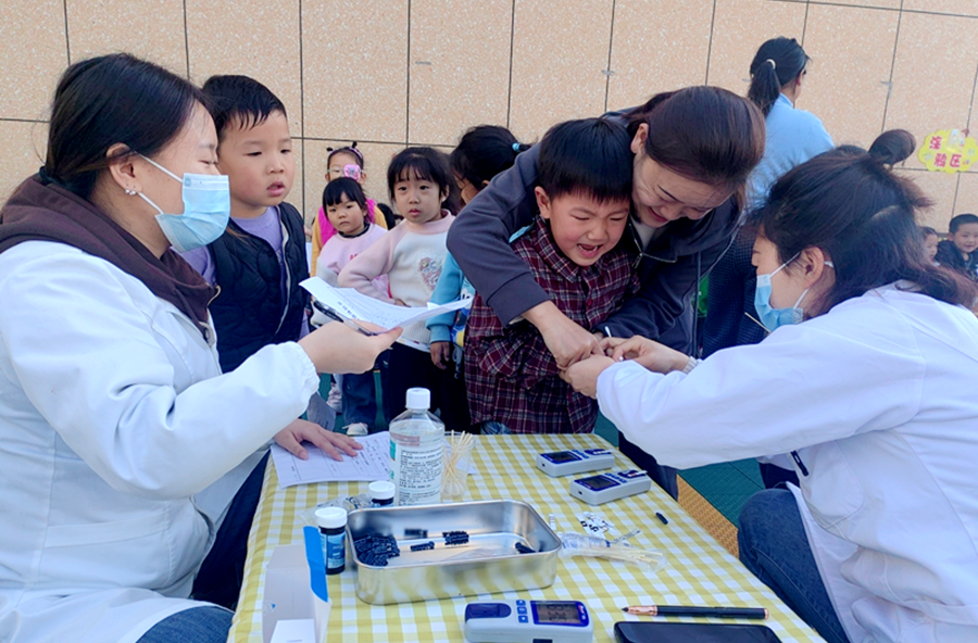 “守护健康成长、助力快乐童年”—— 枫树乡卫生院开展辖区幼儿园健康体检工作