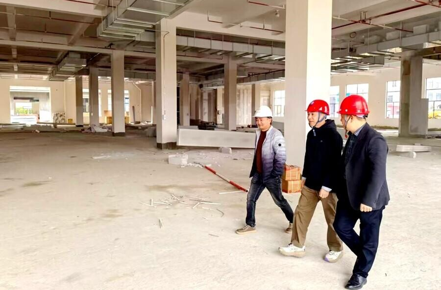 县城市管理和综合执法局：以“小切口”精准服务 护航华迈项目“无障碍”推进