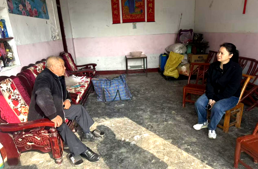 “雨露计划”润民心——泥窝潭乡扎实开展困难学生帮扶排查工作