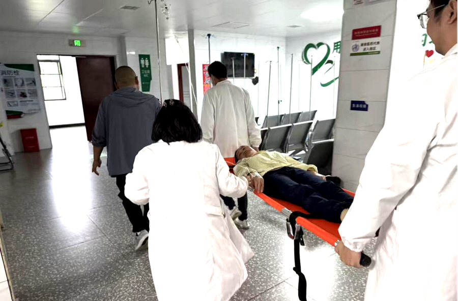 夷望溪镇中心卫生院：筑牢安全防线， 守护医患平安