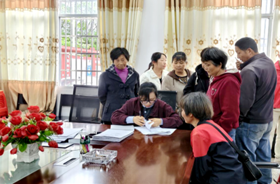 马鬃岭镇：精准落实计生奖扶政策 细致走访调查传递温情
