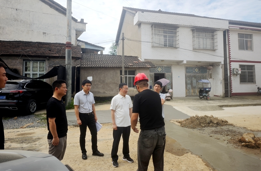 青林乡：直击民生痛点 根治污水顽疾——多措并举解决围山渠污水直排难题