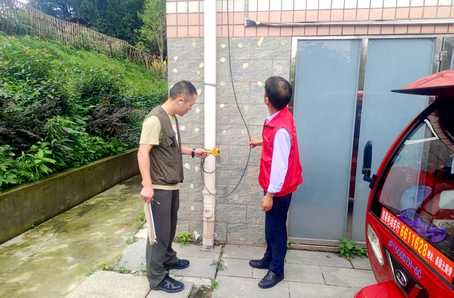 拒绝飞线充电，筑牢安全防线——浔阳街道城区电动车停放充电安全隐患排查