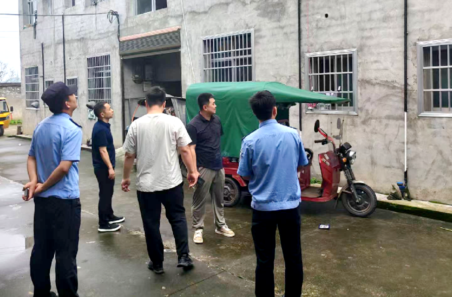 夷望溪镇：全域排查除火患  同心守护平安镇