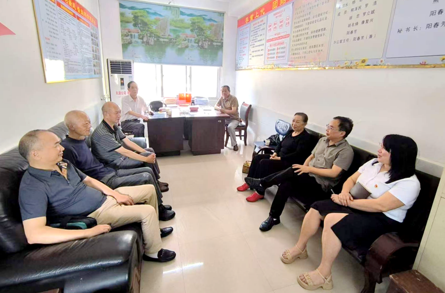 漆河镇：退休不褪色，实干显担当