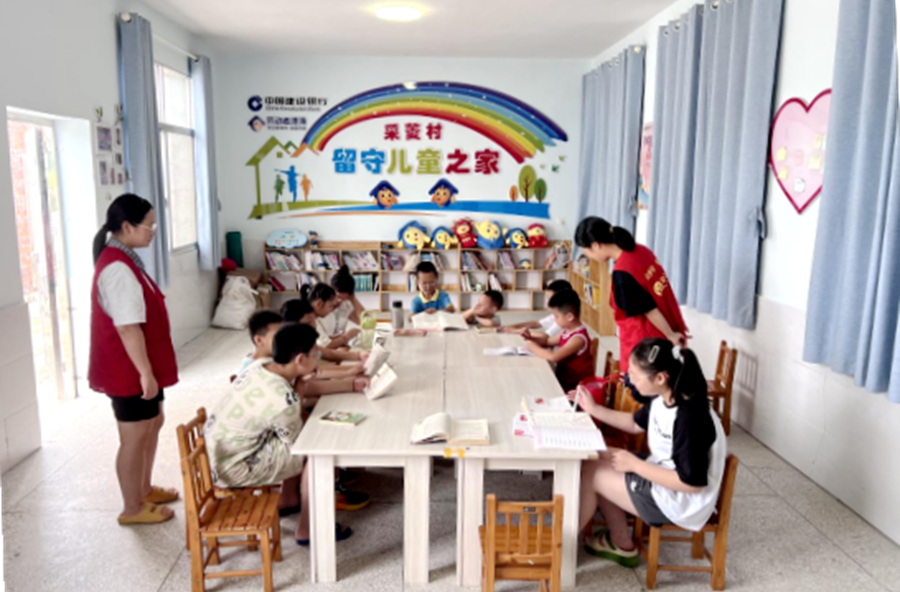 青林乡：爱心辅导暖童心 守护假期伴成长