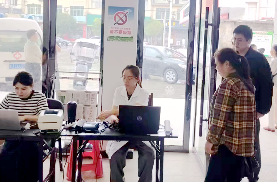 木塘垸镇：两癌筛查暖民心 守护乡村“她”健康