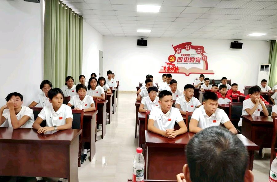 漆河镇：逐浪出征！游泳健儿赴省运赛场劈波斩浪